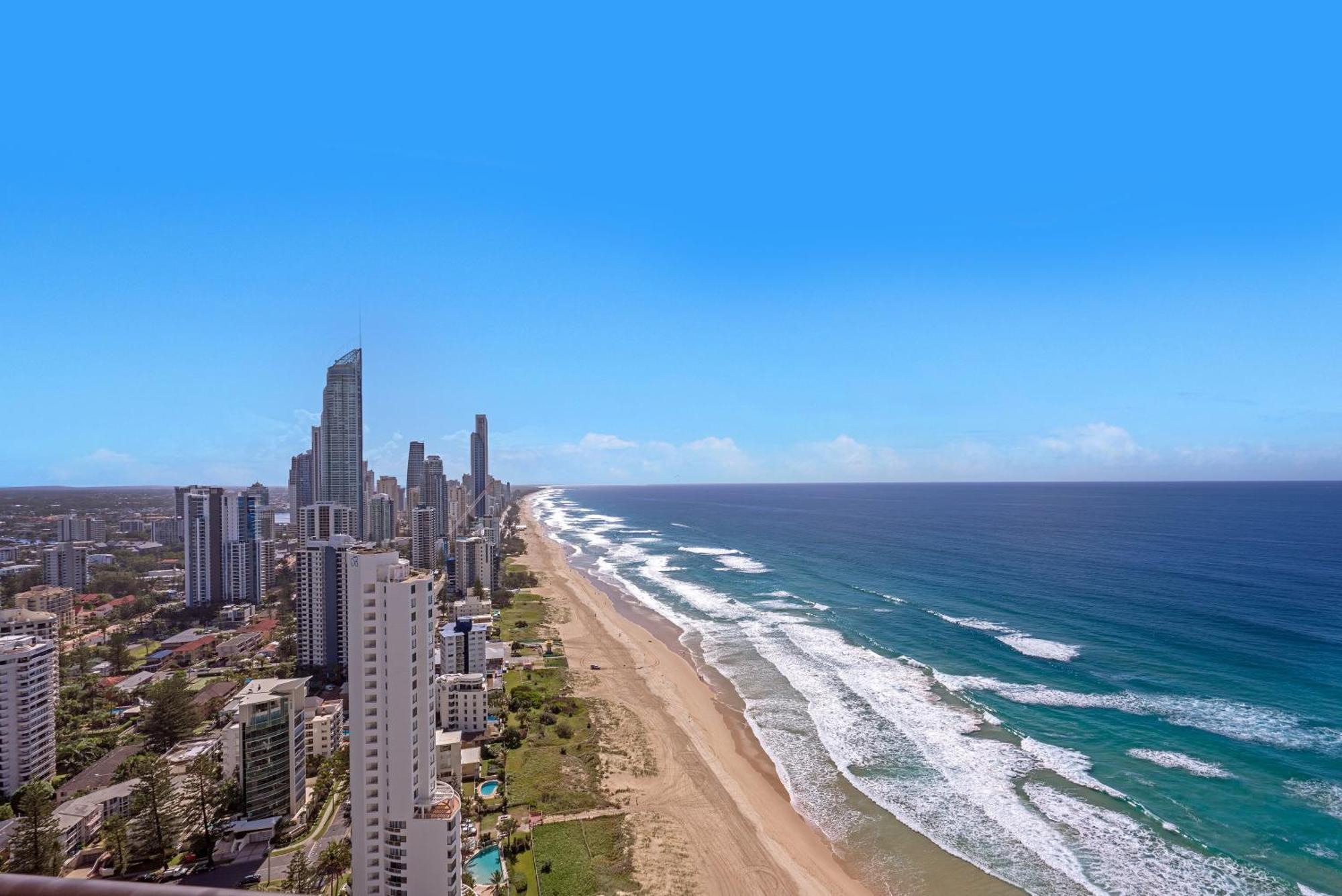 Surfers Aquarius On The Beach Aparthotel Gold Coast Exterior photo