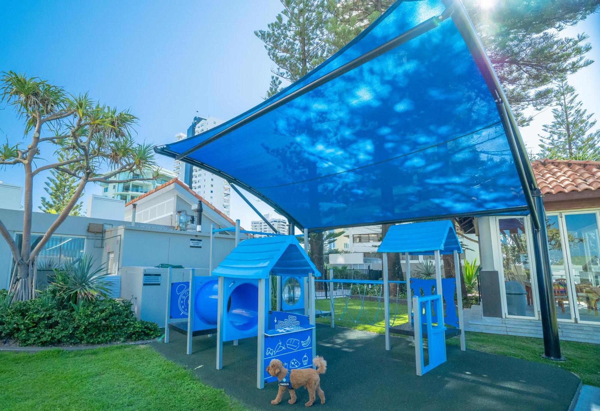 Surfers Aquarius On The Beach Aparthotel Gold Coast Exterior photo